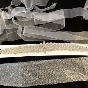 David’s bridal crystal/floral belt in silver